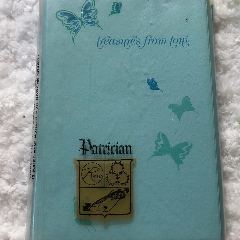 VINTAGE STATIONERY SET